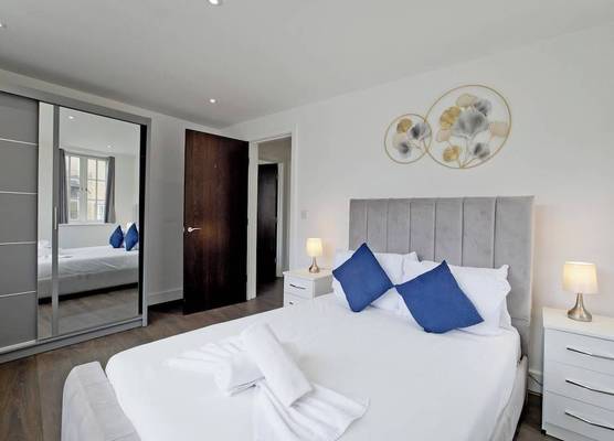 Imperial City of London Apartments 1