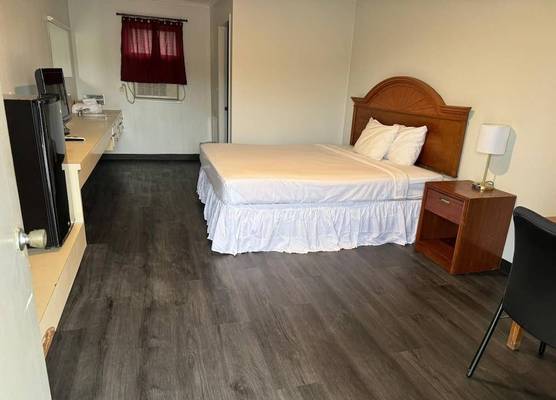 Stones Motel 1