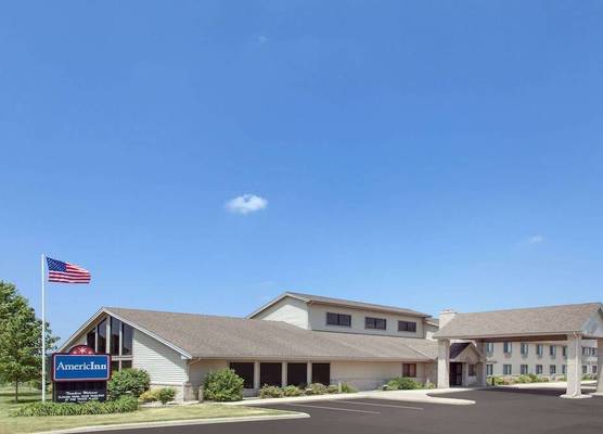 AmericInn by Wyndham Webster City 1