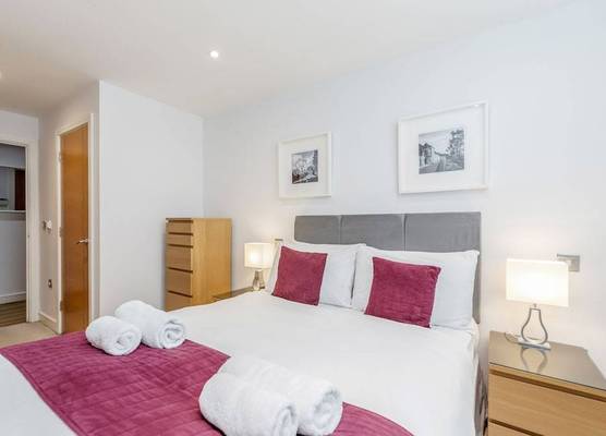 Roomspace Apartments -Abbot's Yard 1