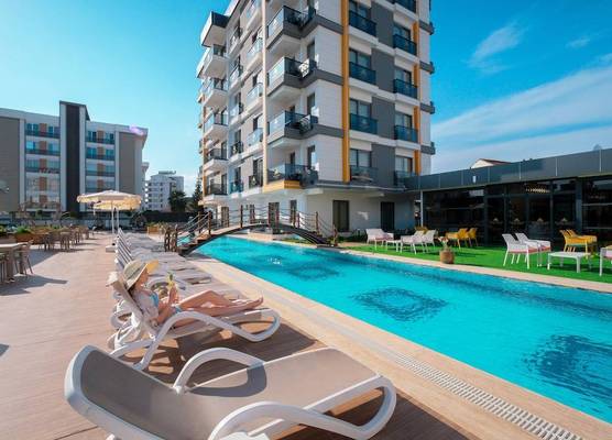 Elysium Deluxe Suites Antalya 1
