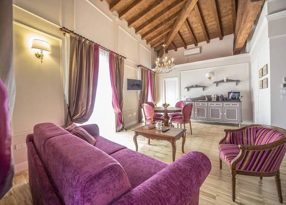 Lady Capulet Apartments 1
