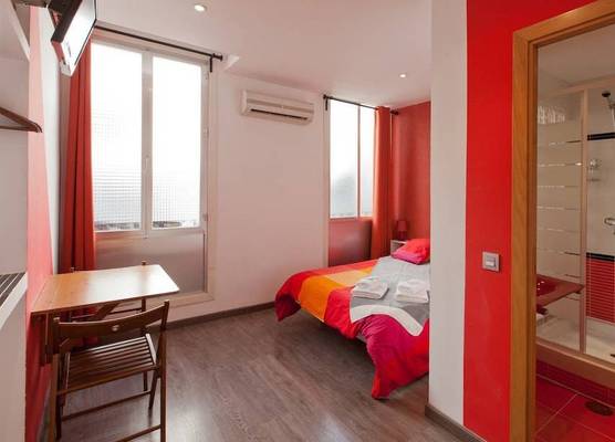 Hostal Abril Madrid 1