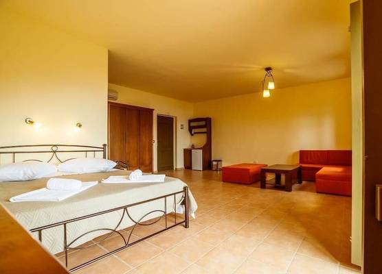 Onar Mani Suites 1