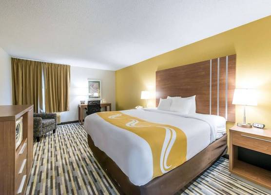 Quality Inn Michigan City South 1