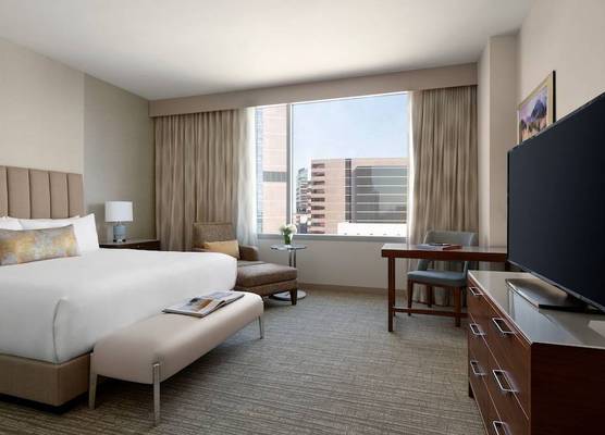 InterContinental Hotels HOUSTON by IHG 1