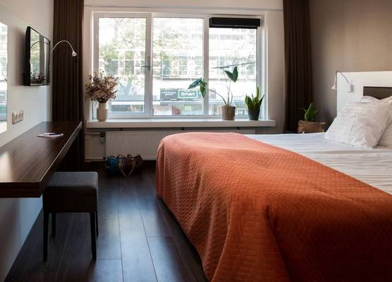 Hotel Emma 1