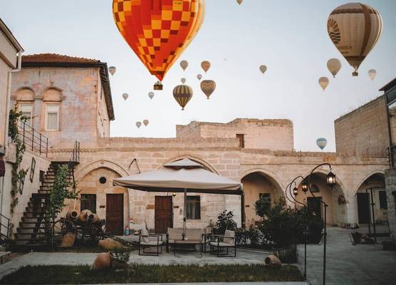 Çavuşin Cave House-Cappadocia 1