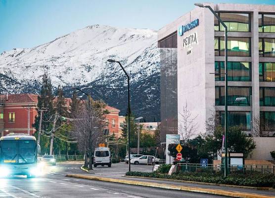 Wyndham Santiago Pettra 1
