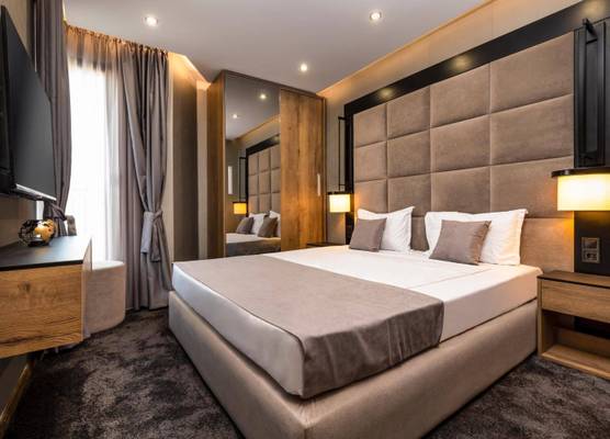 SOHO Apart House 1
