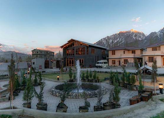Dynasty Hotel Skardu 1
