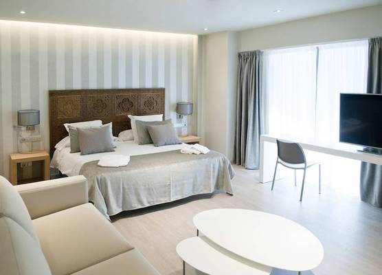 Serennia Exclusive Rooms 1