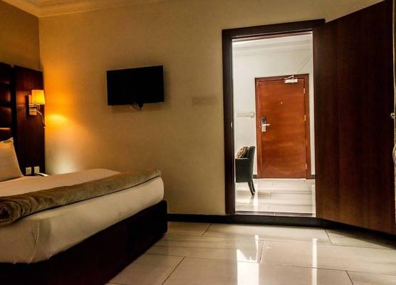 Gran Melia Hotel 1
