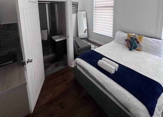 Dalston Luxe Studios (3 Miles away from Liverpool Train Station) 1