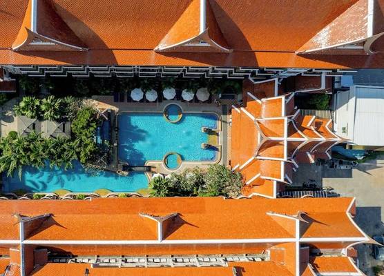 Nipa Resort, Patong Beach 1
