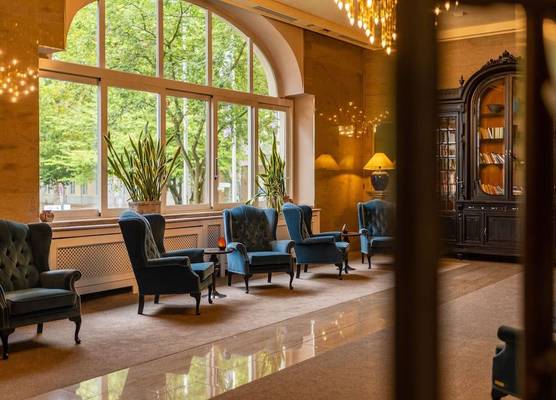 Parkhotel Kurhaus 1