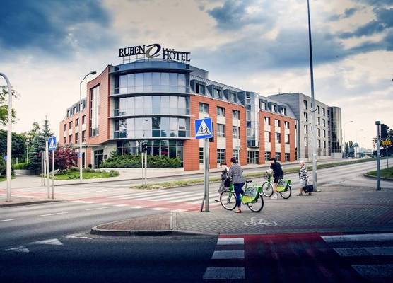 Ruben Hotel Zielona Góra 1