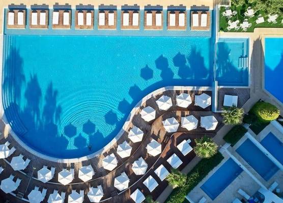 So Nice Beach Resort 1