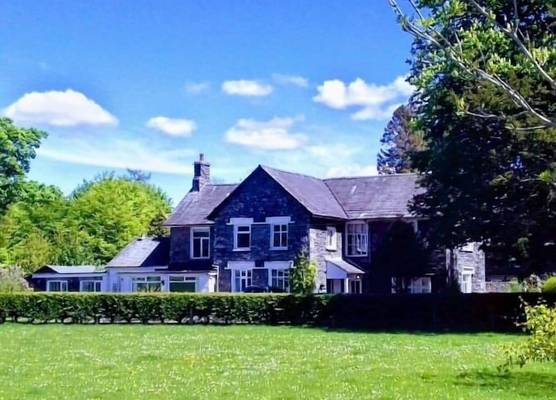 Bluebird Lodge 1