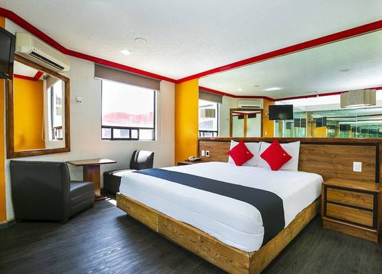 Capital O Hotel Casa Blanca, Morelia 1