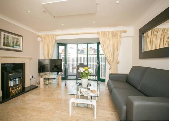 St Stephen's Green District Apartments 2 1
