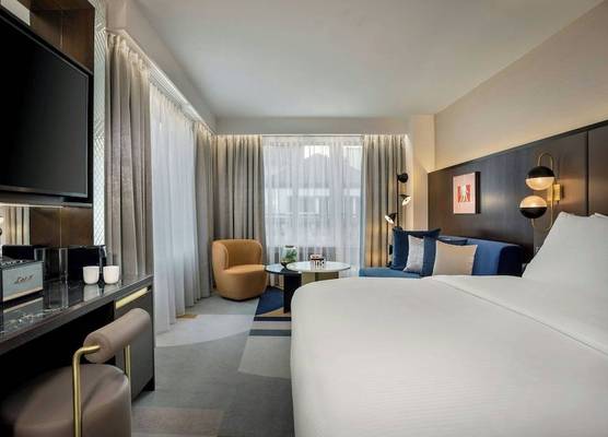 Neues Schloss Privat Hotel Zurich, Autograph Collection 1