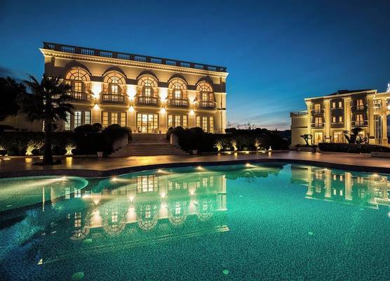 Royal Hill Hotel 1