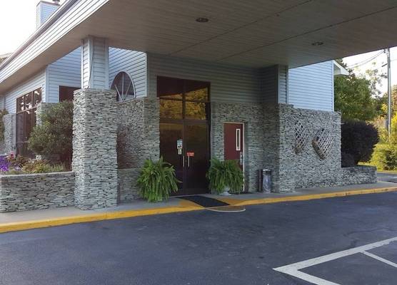 Americourt Hotel - Mountain City 1