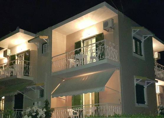 Vicky's Guesthouse 1