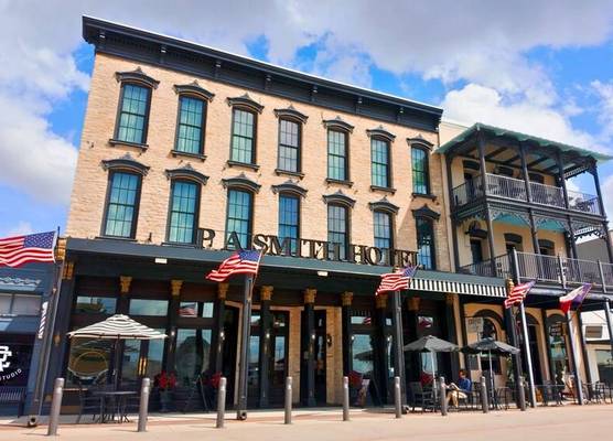 P.A. Smith Hotel 1