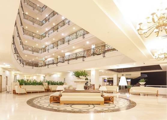 Palasia Hotel 1