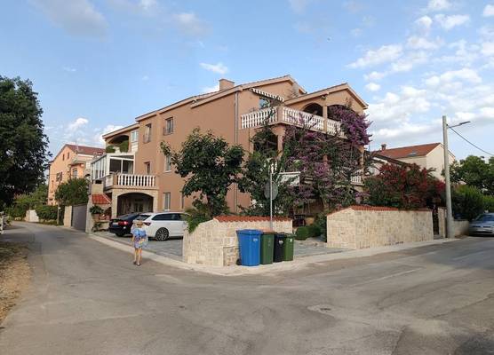 Apartments Moreta 1