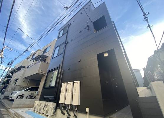 Stylewood Nishi-Shinjuku by Tranova 1
