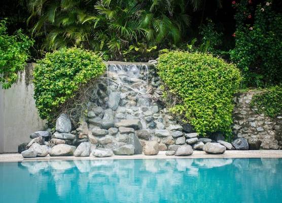 Almont Beach Resort 1