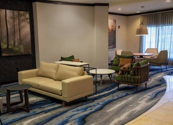 Fairfield Inn & Suites Lewisburg 1
