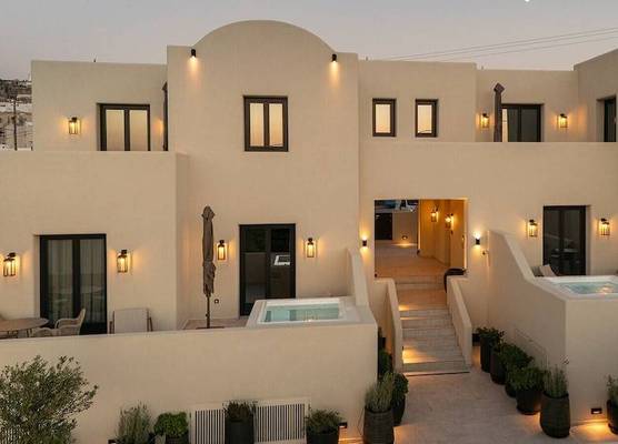 Avento Luxury Suites 1