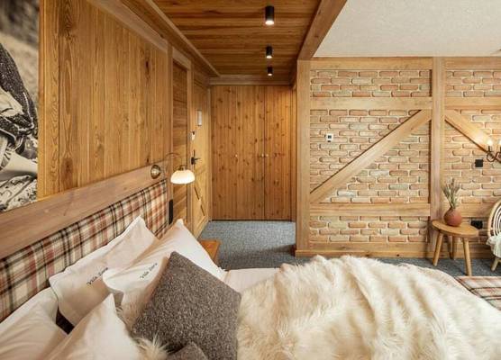 Zara Chalet 1