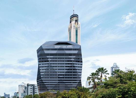 Queensland Hotel Bangkok 1