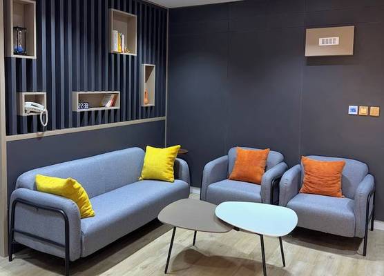 Sapphire Suite 1