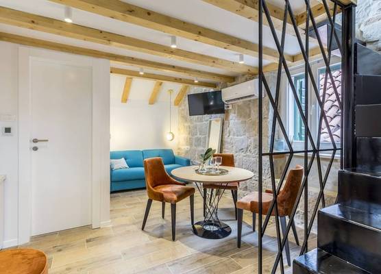 Miara Luxury Rooms 1