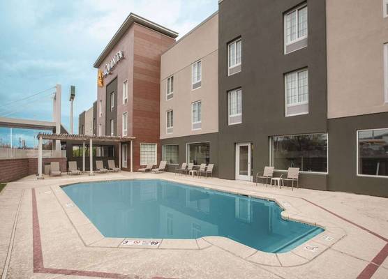 La Quinta by Wyndham New Cumberland - Harrisburg 1