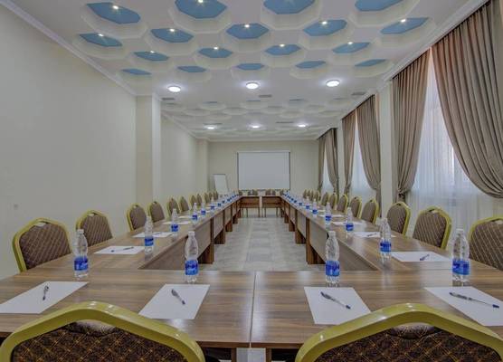 Shah Palace Hotel 1