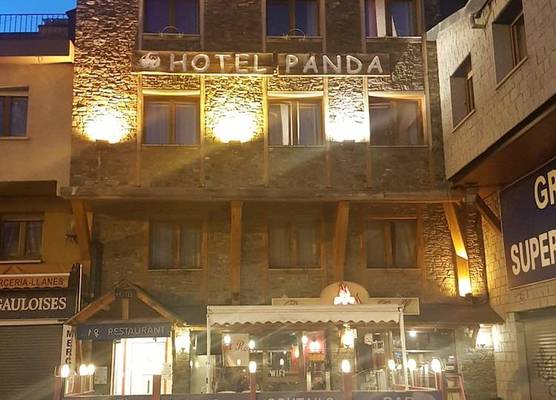 Hotel Panda 1