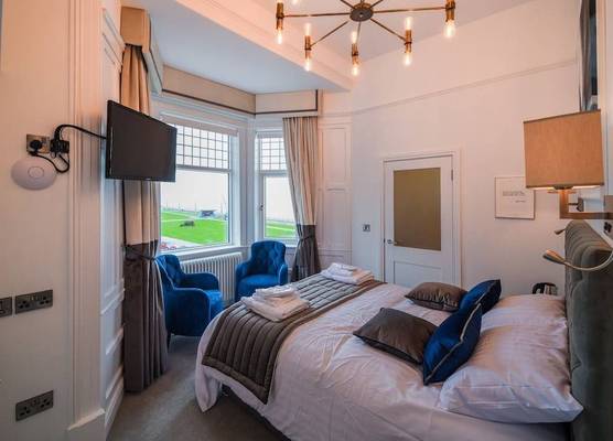 The Strand Hotel, the former residence of Oscar Wilde 1