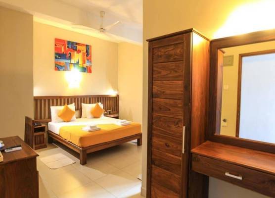 Port View City Hotel 1