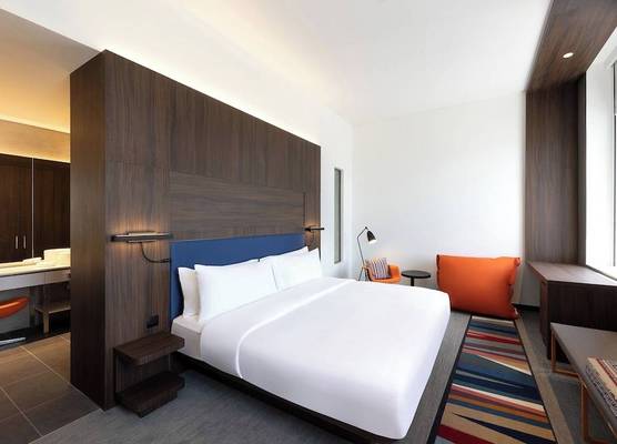 Aloft by Marriott Al Mina, Dubai 1