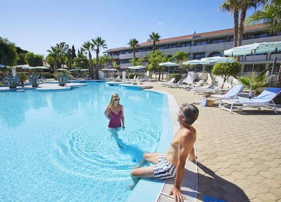 The Signature Level at Grand Palladium Sicilia Resort & Spa 1