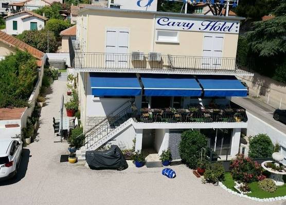 Carry Hotel 1