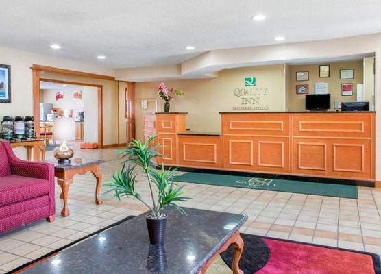 Quality Inn Ottawa near Starved Rock State Park 1
