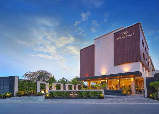 Royale Sarovar Portico Agra 1